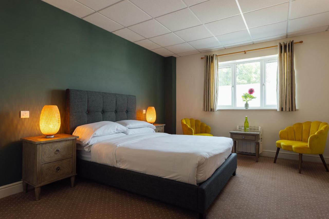 Hotel The Imperial Dragon 3*